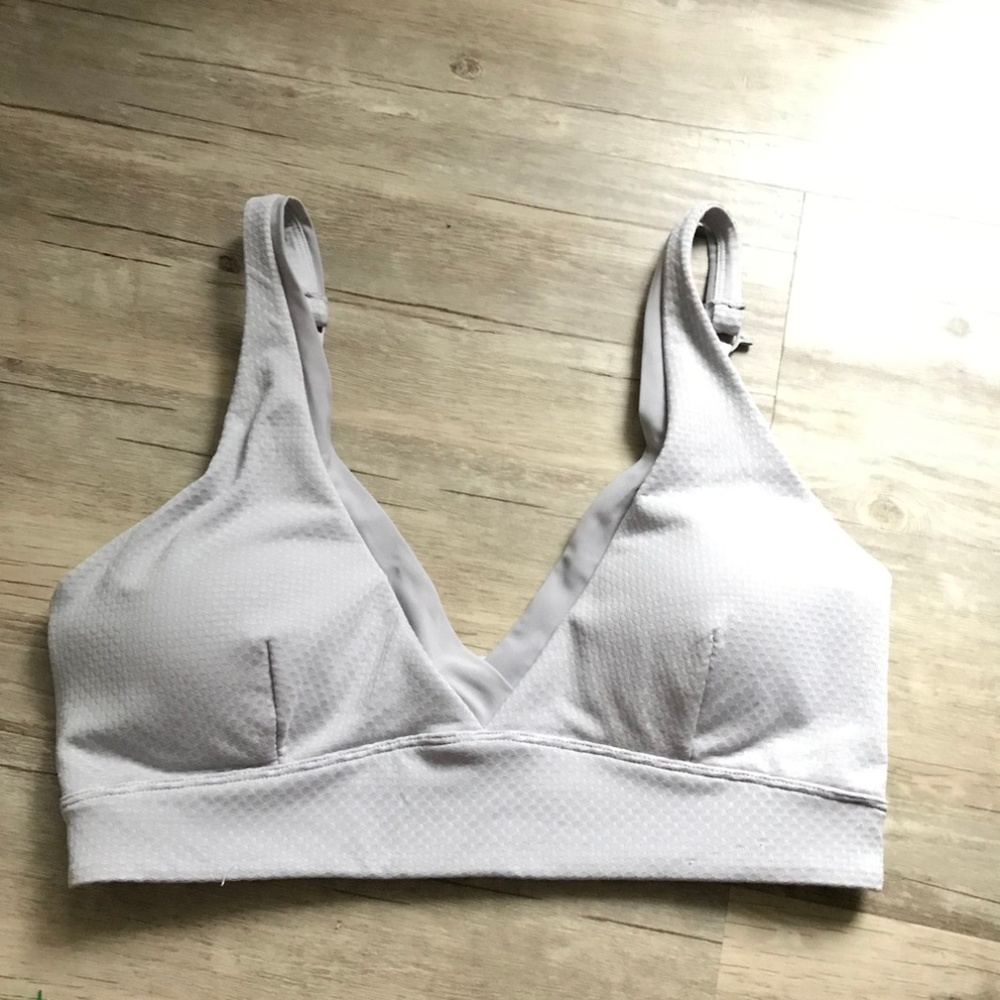 Lorna Jane Silver Low Impact V Neck Sports Bra